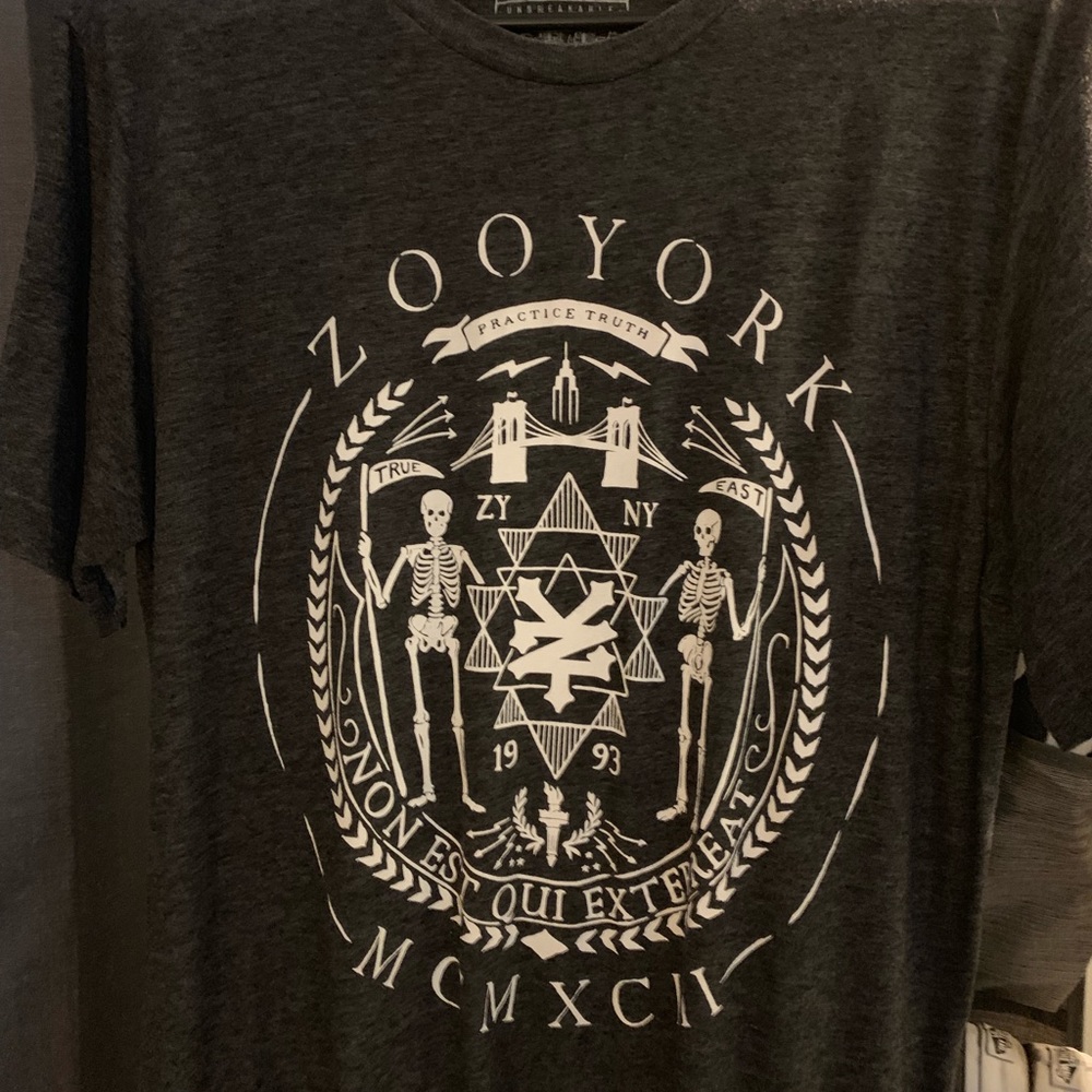 Zoo York skeletons tee